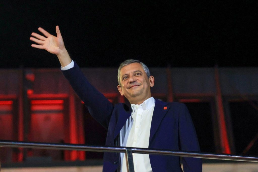 Τουρκία: Προσφυγή του CHP στο Ανώτατο Δικαστήριο κατά της απόφασης καθαίρεσης της ηγεσίας του