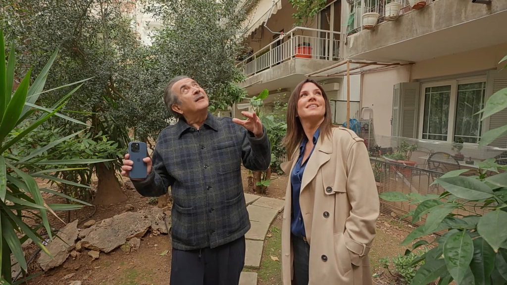 «Πάμε μια βόλτα;»: Απόψε στο MEGA το β’ μέρος του αφιερώματος στον Λάκη Λαζόπουλο