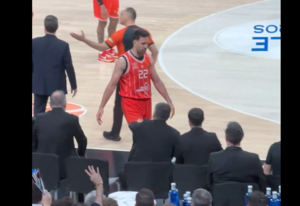 Έξαλλος ο Μίτσιτς, αποβλήθηκε στο Game 2 της Χάποελ