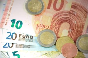 Φόρος εισοδήματος: «Τελευταία ευκαιρία» για έκπτωση 4% – Πότε λήγει η προθεσμία