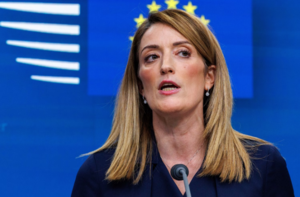 Ρομπέρτα Μέτσολα στα «ΝΕΑ»: «Η Ευρώπη παραμένει η μεγαλύτερη ευκαιρία»