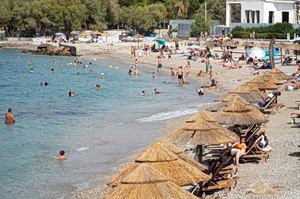 Καιρός: Μίνι καλοκαίρι προ των πυλών – Έως και τους 33°C ο υδράργυρος
