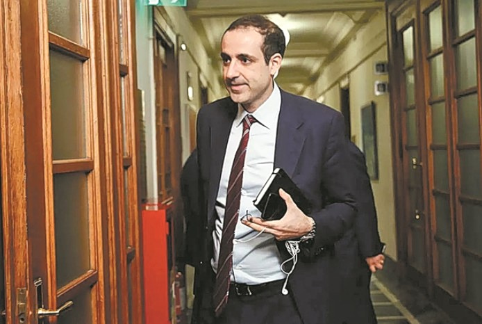 Wiretapping Scandal: Dimitriadis's Resignation Statement 'Points to' Maximos Mansion