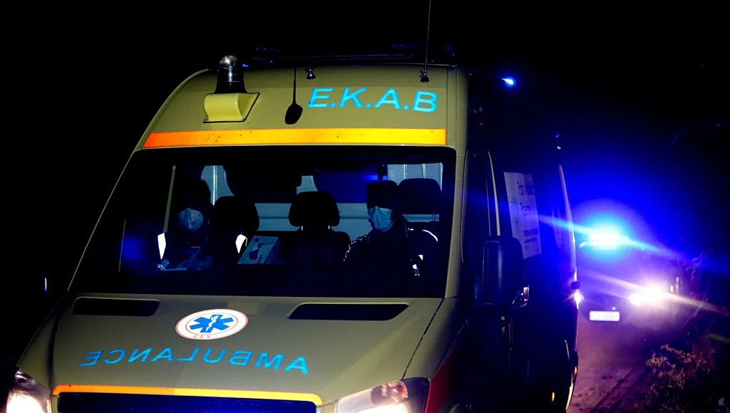 Τροχαίο με παράσυρση πεζού από μηχανή στην λεωφόρο Αλεξάνδρας | Επικαιρότητα στο PlusTV.gr
