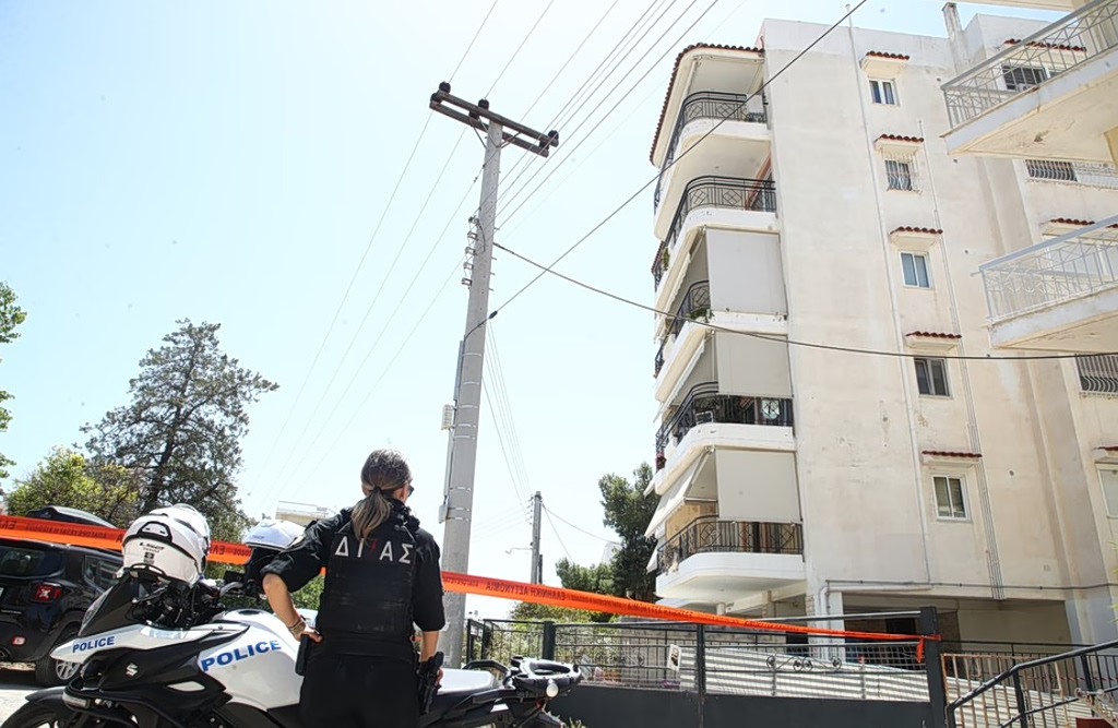 Δήμος Ηλιούπολης: Κήρυξε τριήμερο πένθος μετά την τραγωδία με τις 17χρονες