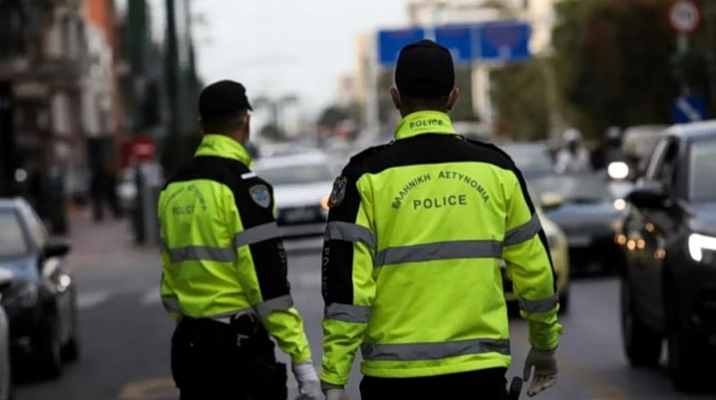 Διακοπή κυκλοφορίας των οχημάτων λόγω καθίζησης οδοστρώματος στην οδό Θερμοπυλών στην Αθήνα