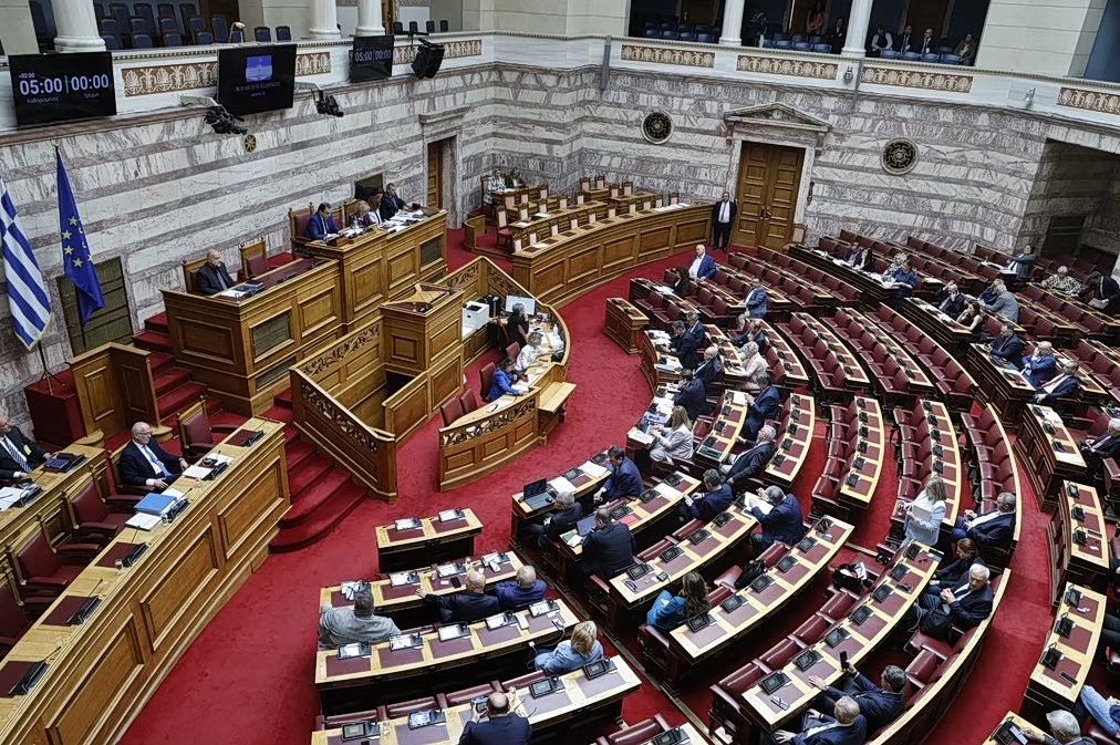 ΟΠΕΚΕΠΕ: Απορρίφθηκαν οι προτάσεις για τη σύσταση Προανακριτικής Επιτροπής για Λιβανό και Αραμπατζή