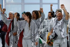 Global Sumud Flotilla: Καταγγελίες ακτιβιστών για βιασμό και κακοποίηση από Ισραηλινούς κατά την κράτησή τους