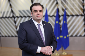 Κυριάκος Πιερρακάκης: Για πρώτη φορά ένας Ελληνας στο G7