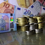 Ελεύθεροι επαγγελματίες: Από ελεγκτικό «κόσκινο» όσοι αμφισβητούν το τεκμαρτό εισόδημα