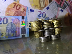 Ελεύθεροι επαγγελματίες: Από ελεγκτικό «κόσκινο» όσοι αμφισβητούν το τεκμαρτό εισόδημα