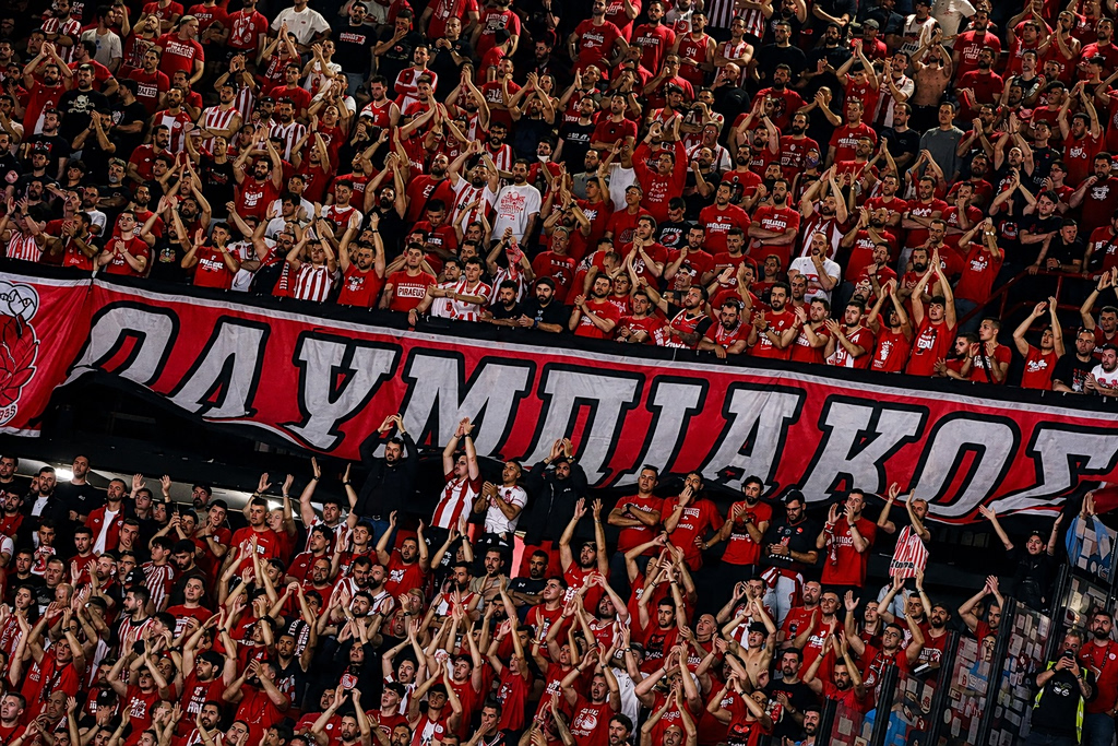 Χάος με τα εισιτήρια του Final Four, ακόμα να τα πάρουν οι κάτοχοι στα χέρια τους – Σε συνεχή επικοινωνία με την EuroLeague ο Ολυμπιακός