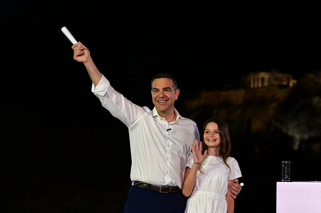 «ΕΛΑΣ – Ελληνική Αριστερή Συμπαράταξη», το όνομα του νέου κόμματος του Αλέξη Τσίπρα – Η ιδρυτική διακήρυξη και οι 7 δεσμεύσεις