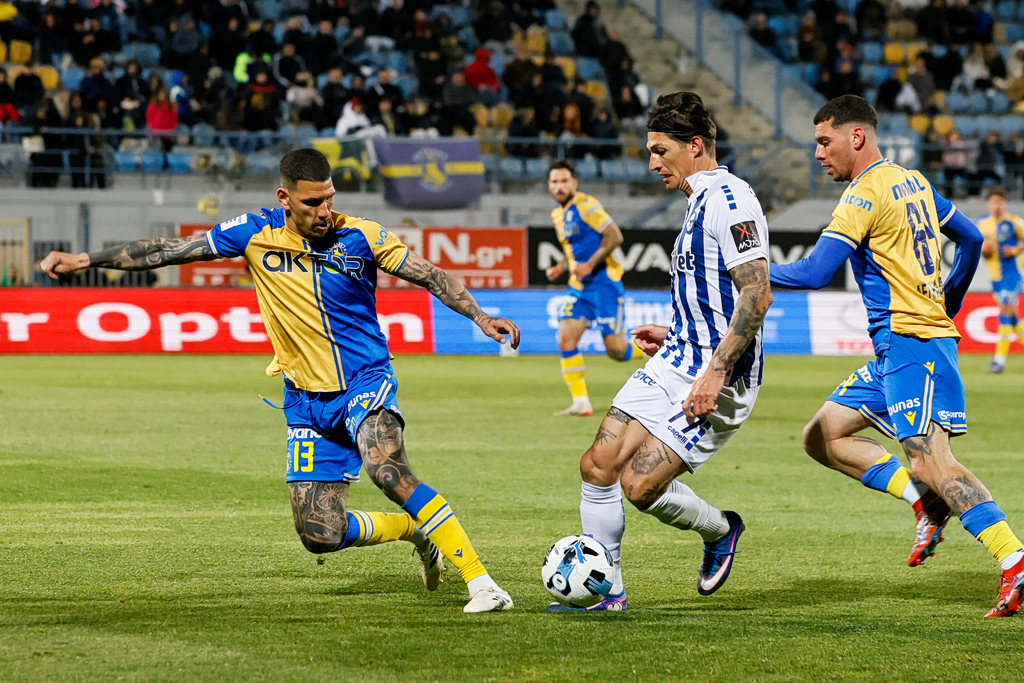 Super League: Πού και πότε θα δείτε τους αγώνες της 7ης αγωνιστικής των Play-Out