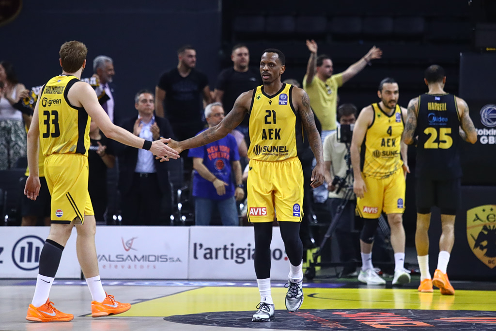 ΑΕΚ – Άρης 102-99: Πήρε το θρίλερ η «Ένωση» και θα αντιμετωπίσει τον Ολυμπιακό στα ημιτελικά της GBL