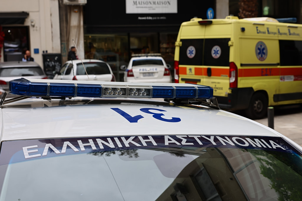 Θρήνος στην Πρέβεζα: Κατέληξε 34χρονη μητέρα τριών παιδιών που έπεσε από μπαλκόνι 3ου ορόφου