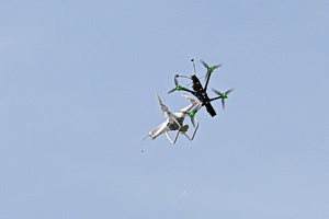 Μουντιάλ: Drones με απινιδωτές και φαρμακευτικό εξοπλισμό στα γήπεδα για την ασφάλεια των φιλάθλων