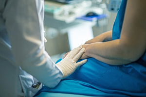 Θεσσαλονίκη: Νοσηλευτής κρίθηκε ένοχος για σωματική βλάβη σε 16χρονο μέσα σε παιδοψυχιατρική κλινική