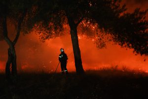 Έναρξη αντιπυρικής περιόδου: Τι πρέπει να προσέχουν οι πολίτες, τι απαγορεύεται και ποιες είναι οι ποινές