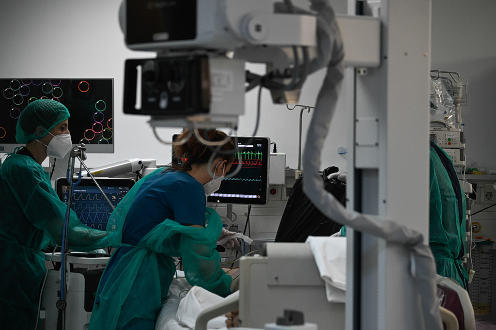 Υπεγράφη η προκήρυξη για 1.131 θέσεις γιατρών στο ΕΣΥ – Ποιες υγειονομικές δομές αφορούν