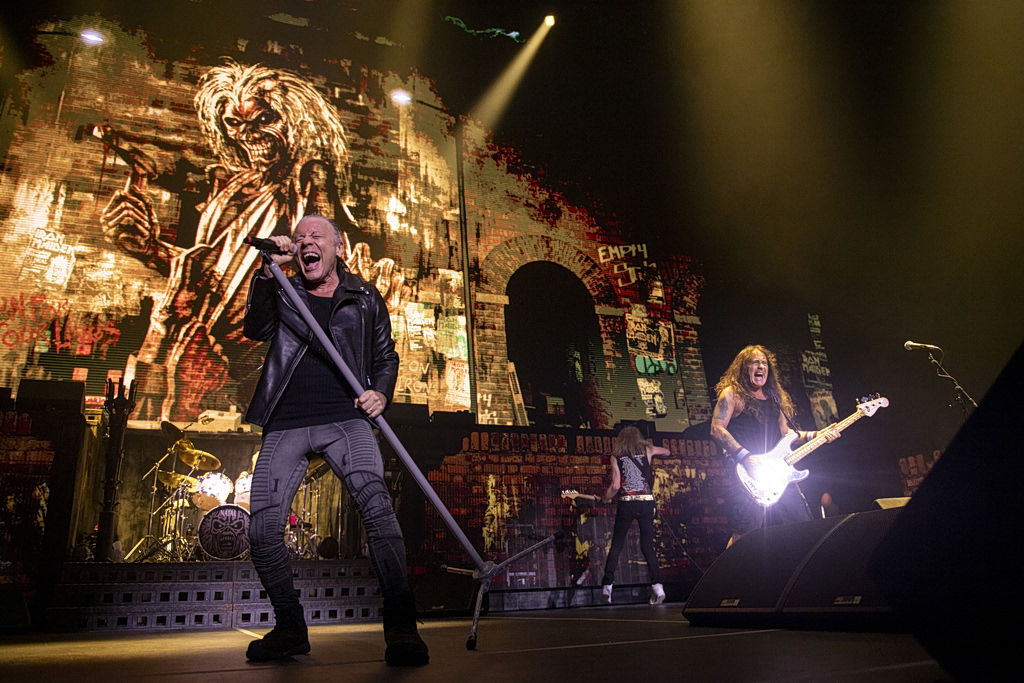 Συναυλία Iron Maiden: Τι να προσέξετε στο ΟΑΚΑ λόγω καιρού και οι ρυθμίσεις για κατόχους εισιτηρίων ΑμεΑ