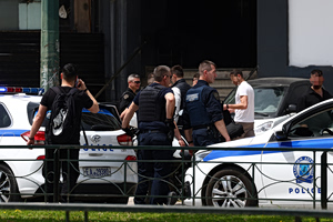 Πυροβολισμοί στην Καλλιθέα: Βαρύ κατηγορητήριο για τον 58χρονο που άνοιξε πυρ σε μπαρ τραυματίζοντας μια γυναίκα