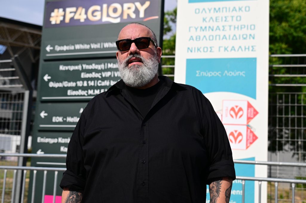 Στο T-Center ο Κώστας Καραπαπάς για τον μεγάλο ημιτελικό του Ολυμπιακού (pic)