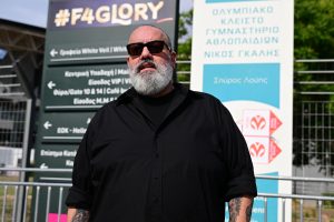 Στο T-Center ο Κώστας Καραπαπάς για τον μεγάλο ημιτελικό του Ολυμπιακού