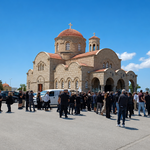 Τροχαίο στη Ρόδο: Θρήνος στην κηδεία μητέρας και κόρης – Ελεύθερος με όρους ο 44χρονος, τι δείχνει η έκθεση