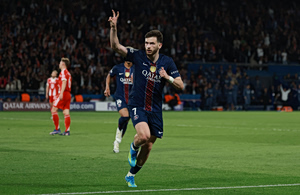 UEFA: Ο Κβαρατσχέλια αναδείχθηκε κορυφαίος παίκτης του Champions League