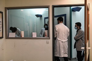 Συναγερμός στο νοσοκομείο «Αττικόν» – Καταγγελίες εργαζομένων για έξαρση νοροϊού