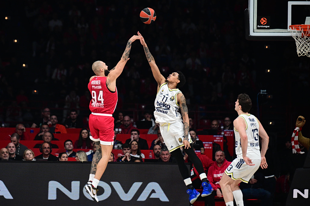 EuroLeague: Η ημερομηνία και ώρα του ημιτελικού του Ολυμπιακού με την Φενέρ στο Final Four