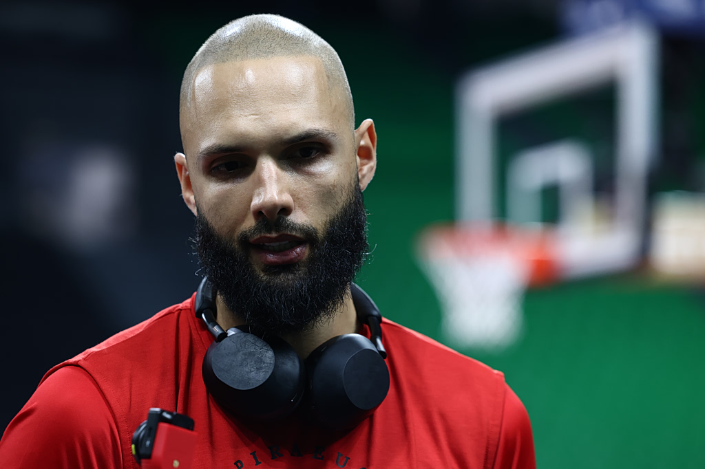Final Four: Το tanea.gr στην προπόνηση του Ολυμπιακού πριν τον τελικό (vid)