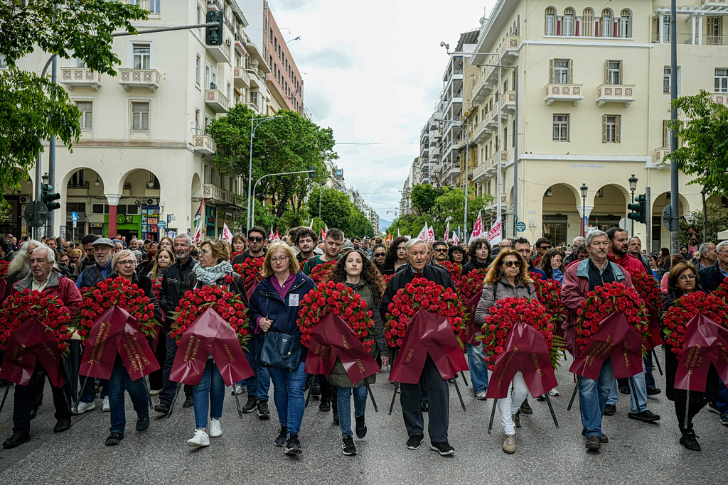Εργατική Πρωτομαγιά: Σε εξέλιξη οι απεργιακές κινητοποιήσεις – Πώς κινούνται τα ΜΜΜ