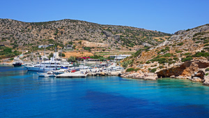 Το νέο Ειδικό Χωροταξικό Πλαίσιο για τον Τουρισμό: Η μάχη της βιωσιμότητας, οι «γκρίζες ζώνες» και το μεγάλο «στοίχημα» της εφαρμογής
