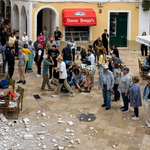 Ισπανία: Ελληνίδες τουρίστριες τραυματίστηκαν την ώρα που έτρωγαν στη Μινόρκα – Έπεσε πάνω τους μέρος μπαλκονιού