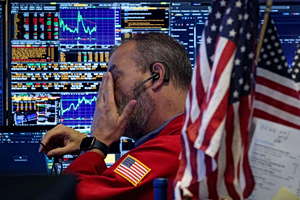 Wall Street: Με απώλειες έκλεισαν και οι τρεις δείκτες εξαιτίας της νέας έντασης στον Κόλπο – Νέα άνοδος για το πετρέλαιο