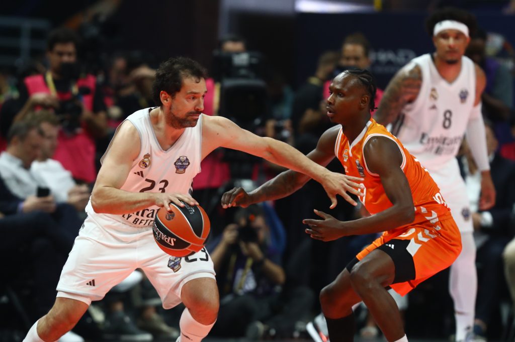 Live Final Four: Περιμένει αντίπαλο ο Ολυμπιακός, μεγάλη «μάχη»  στο Βαλένθια – Ρεάλ Μαδρίτης 56-62 (ημ)
