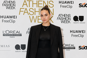 Γωγώ Μαστροκώστα: Η έκκληση της κόρη της στους δημοσιογράφους έξω από τον Ευαγγελισμό