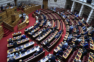 Ένταση στη Βουλή για διάταξη που αφορά στην ΕΥΠ – Για «δημιουργία κομματικού στρατού» κάνει λόγο η αντιπολίτευση