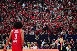 Το μήνυμα του Γουόρντ πριν τον τελικό με τη Ρεάλ Μαδρίτης: «Σας χρειαζόμαστε περισσότερο από ποτέ»