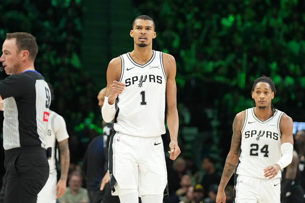NBA: Στους τελικούς της Δύσης οι Σπερς, στο Game 7 θα κριθεί η σειρά Πίστονς-Καβαλίερς (vids)