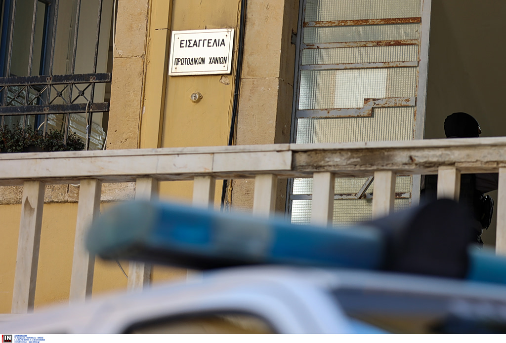 Χανιά: Για απόπειρα ανθρωποκτονίας παραπέμπονται οι γονείς της 3χρονης – Διερευνώνται οι θάνατοι δύο παιδιών της οικογένειας