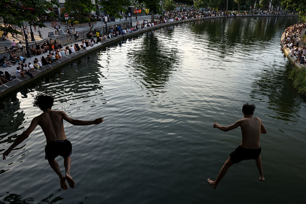 Η πιο ζεστή άνοιξη 126 ετών στη Γαλλία