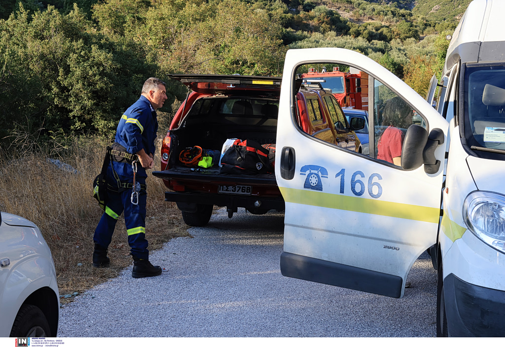 Επιχείρηση διάσωσης 26χρονης Γερμανίδας τουρίστριας στο Λεωνίδιο – Τραυματίστηκε στο κεφάλι