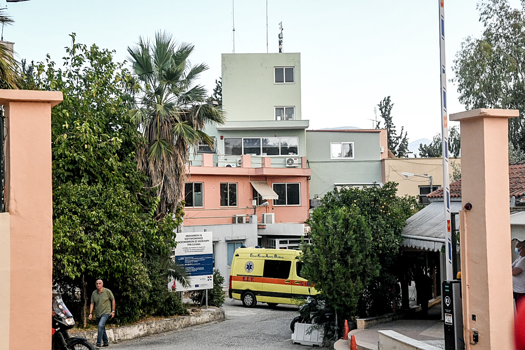 Πάτρα: Συνελήφθη η μητέρα του 7 μηνών βρέφους που είχε σημάδια κακοποίησης – «Έπεσε από το κρεβάτι», ισχυρίστηκε