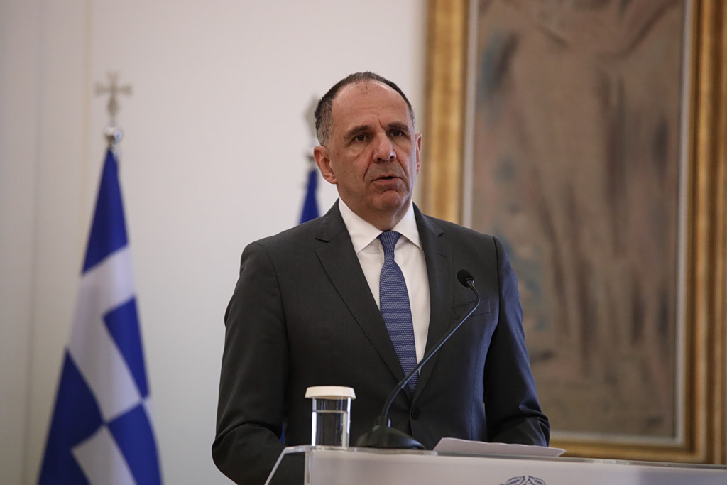 Από τη Σερβία ξεκινά η περιοδεία Γεραπετρίτη στα Δυτικά Βαλκάνια