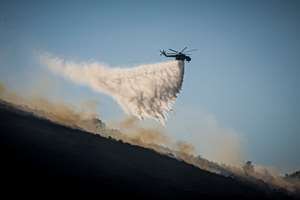 Φωτιά τώρα στο Δελβινάκι Ιωαννίνων – Καίγεται δυσπρόσιτη περιοχή