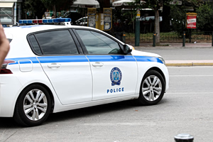 Συνελήφθη κακοποιός με χειροβομβίδα στο κέντρο της Αθήνας – Σε εξέλιξη οι έρευνες των Αρχών