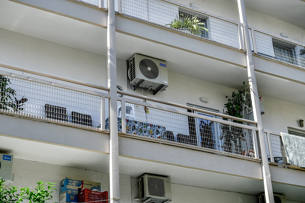 Γυναικοκτονία στην Καλαμάτα: Μυστήριο με τα ηρεμιστικά που βρέθηκαν στο διαμέρισμα – Θα γίνουν τοξικολογικές εξετάσεις στα παιδιά